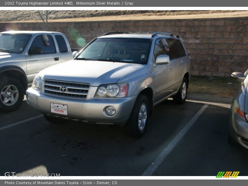 Millennium Silver Metallic / Gray 2002 Toyota Highlander Limited 4WD