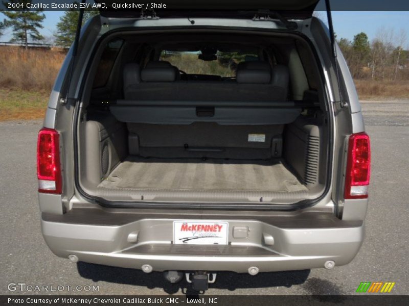 Quicksilver / Shale 2004 Cadillac Escalade ESV AWD