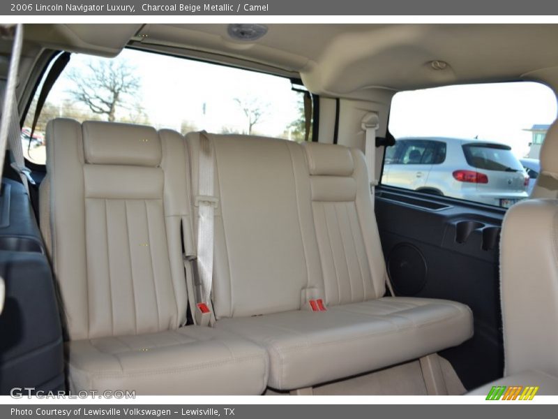 Charcoal Beige Metallic / Camel 2006 Lincoln Navigator Luxury
