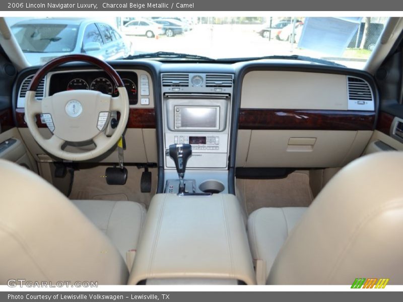 Charcoal Beige Metallic / Camel 2006 Lincoln Navigator Luxury