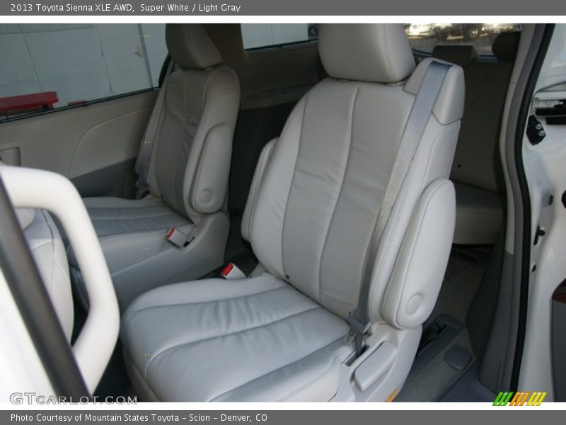 Super White / Light Gray 2013 Toyota Sienna XLE AWD