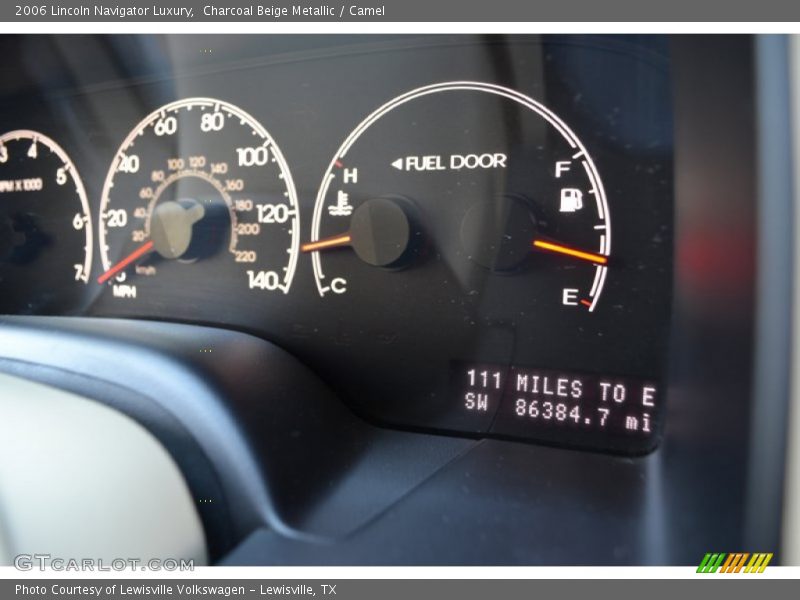 Charcoal Beige Metallic / Camel 2006 Lincoln Navigator Luxury