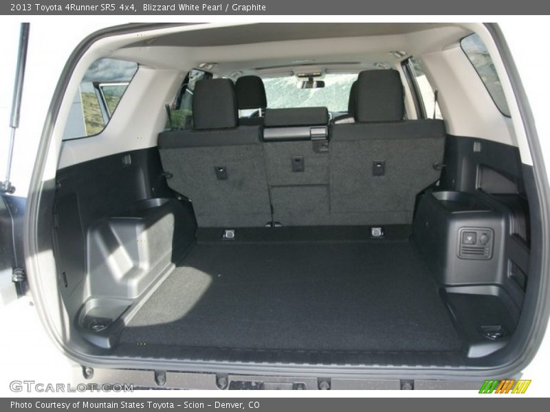 Blizzard White Pearl / Graphite 2013 Toyota 4Runner SR5 4x4