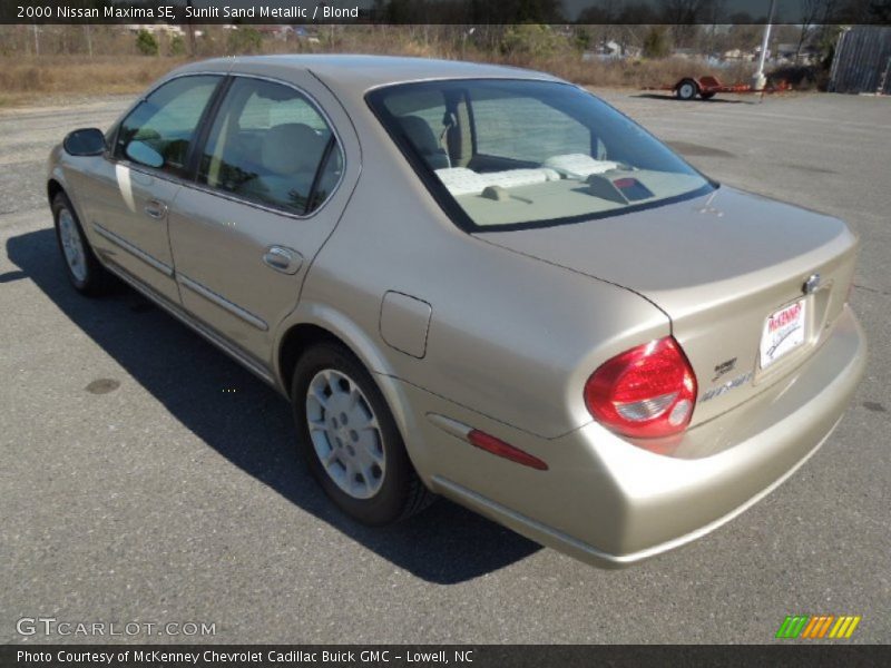 Sunlit Sand Metallic / Blond 2000 Nissan Maxima SE
