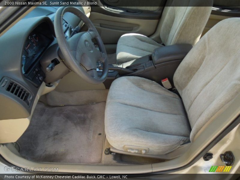 Sunlit Sand Metallic / Blond 2000 Nissan Maxima SE