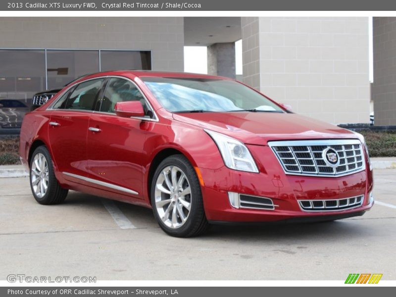 Front 3/4 View of 2013 XTS Luxury FWD