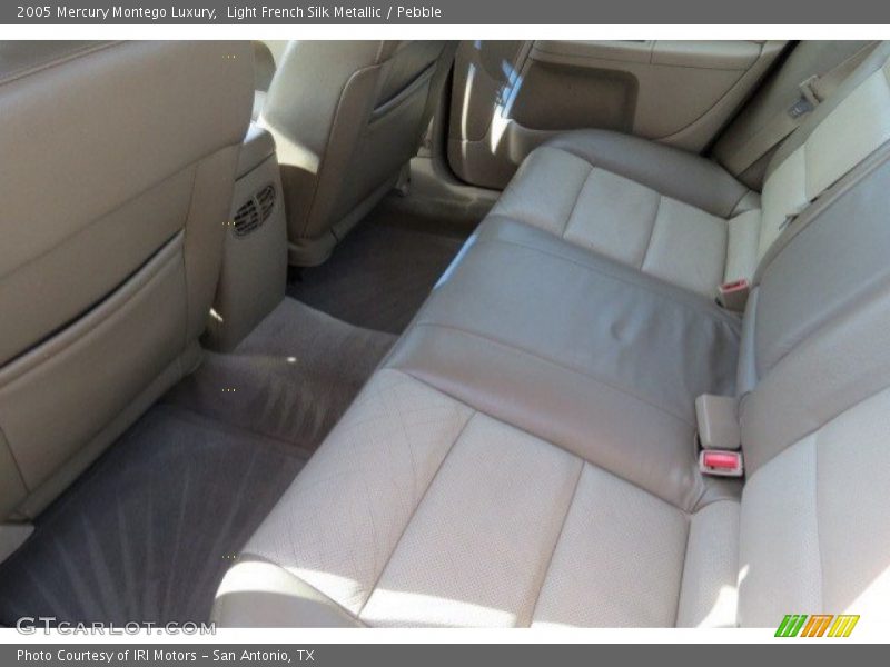 Light French Silk Metallic / Pebble 2005 Mercury Montego Luxury