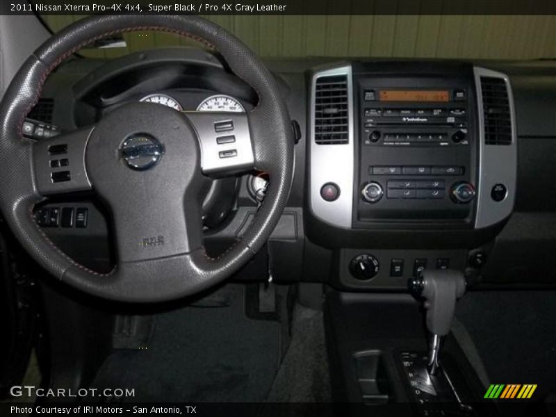 Super Black / Pro 4X Gray Leather 2011 Nissan Xterra Pro-4X 4x4