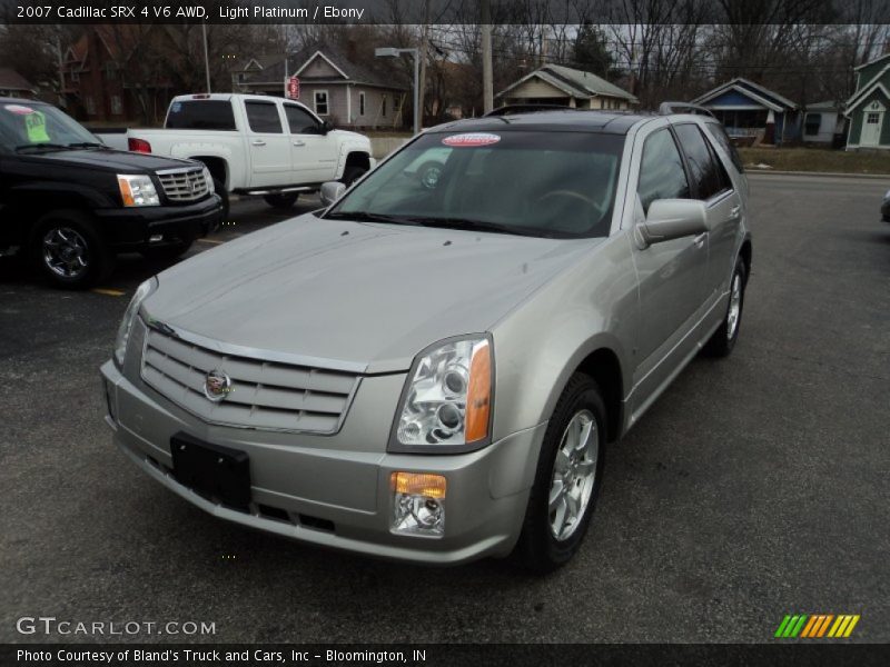 Light Platinum / Ebony 2007 Cadillac SRX 4 V6 AWD