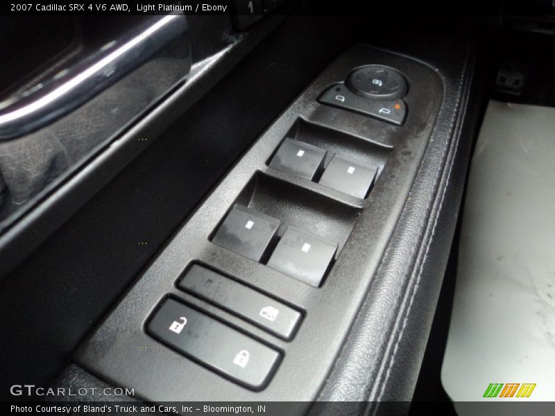 Light Platinum / Ebony 2007 Cadillac SRX 4 V6 AWD