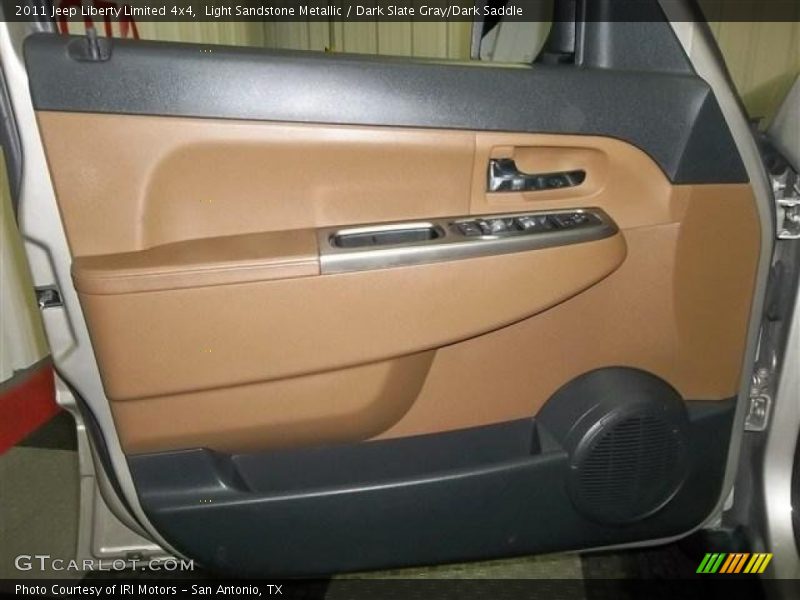 Light Sandstone Metallic / Dark Slate Gray/Dark Saddle 2011 Jeep Liberty Limited 4x4