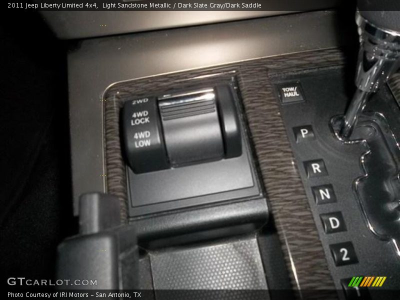 Light Sandstone Metallic / Dark Slate Gray/Dark Saddle 2011 Jeep Liberty Limited 4x4