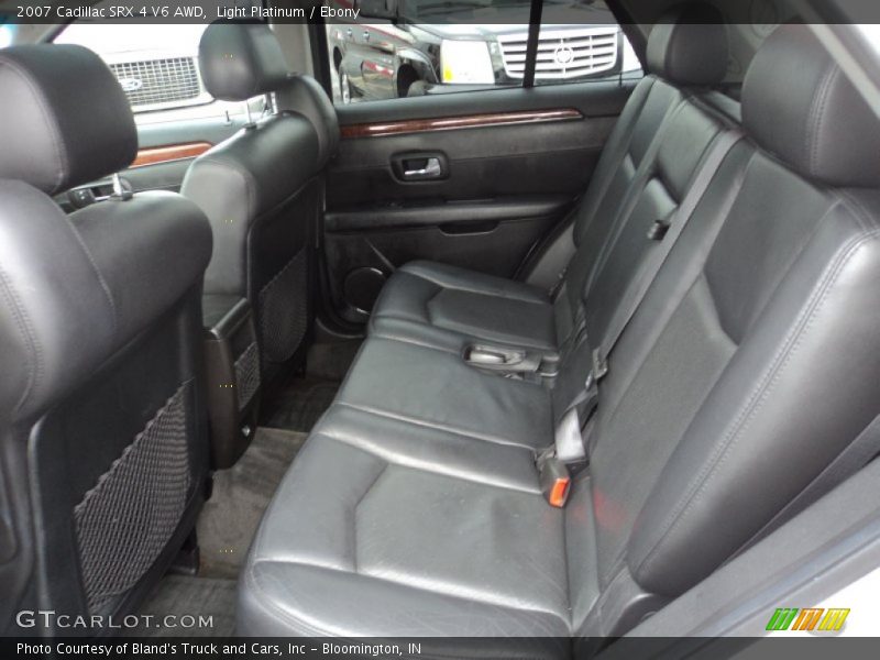 Light Platinum / Ebony 2007 Cadillac SRX 4 V6 AWD