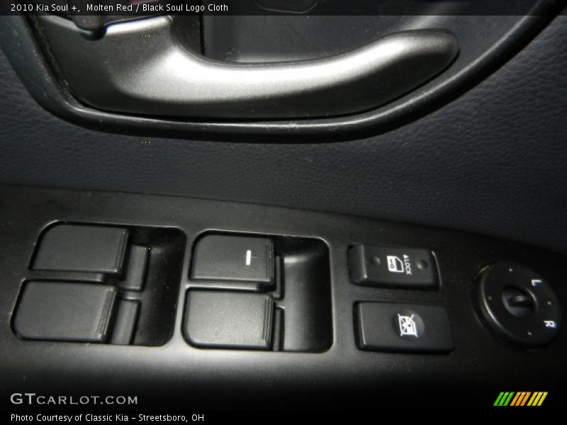 Molten Red / Black Soul Logo Cloth 2010 Kia Soul +