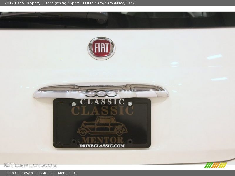 Bianco (White) / Sport Tessuto Nero/Nero (Black/Black) 2012 Fiat 500 Sport