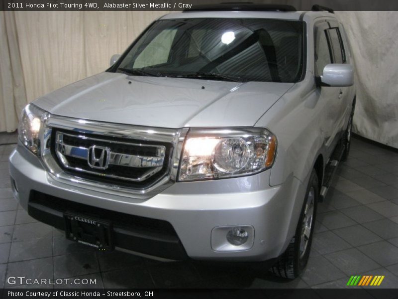 Alabaster Silver Metallic / Gray 2011 Honda Pilot Touring 4WD