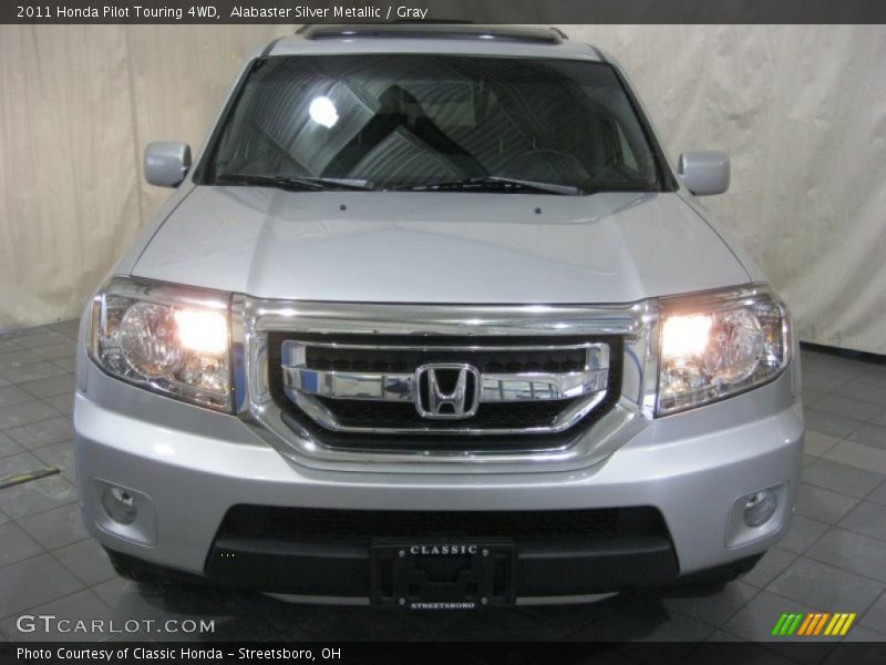 Alabaster Silver Metallic / Gray 2011 Honda Pilot Touring 4WD