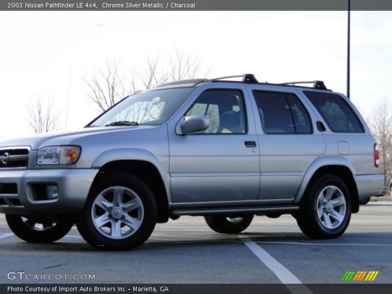 Chrome Silver Metallic / Charcoal 2003 Nissan Pathfinder LE 4x4