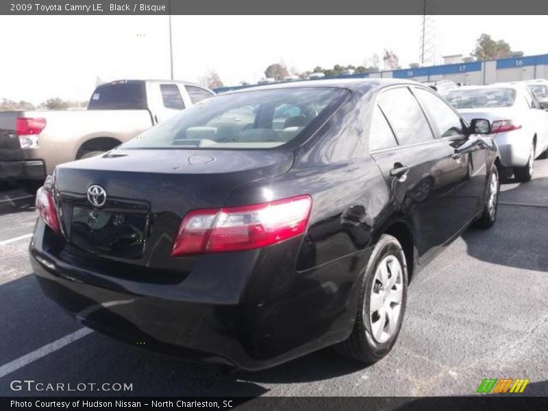 Black / Bisque 2009 Toyota Camry LE