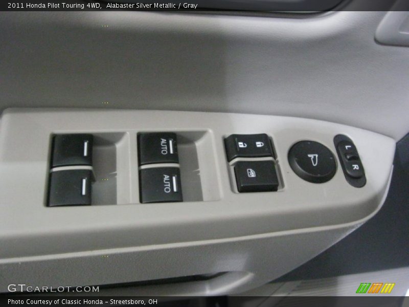 Alabaster Silver Metallic / Gray 2011 Honda Pilot Touring 4WD