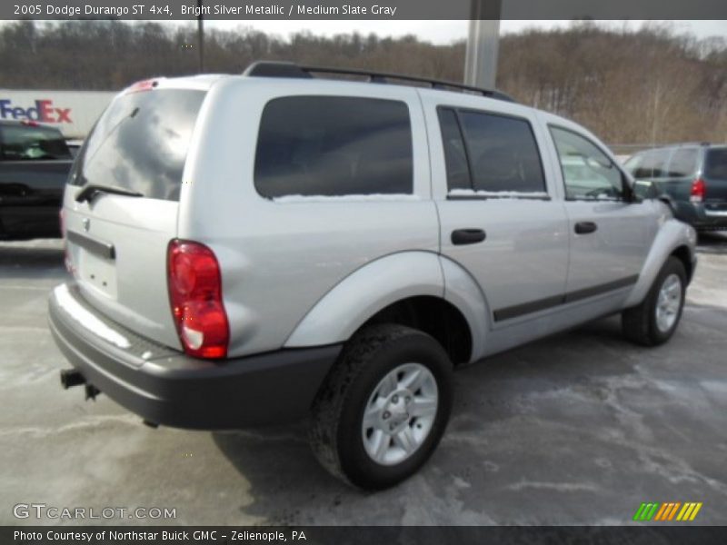 Bright Silver Metallic / Medium Slate Gray 2005 Dodge Durango ST 4x4