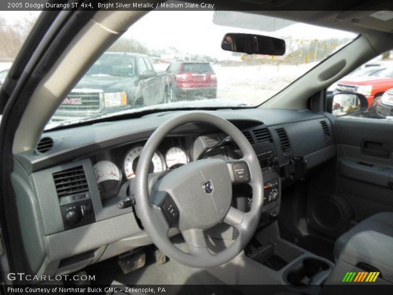 Bright Silver Metallic / Medium Slate Gray 2005 Dodge Durango ST 4x4