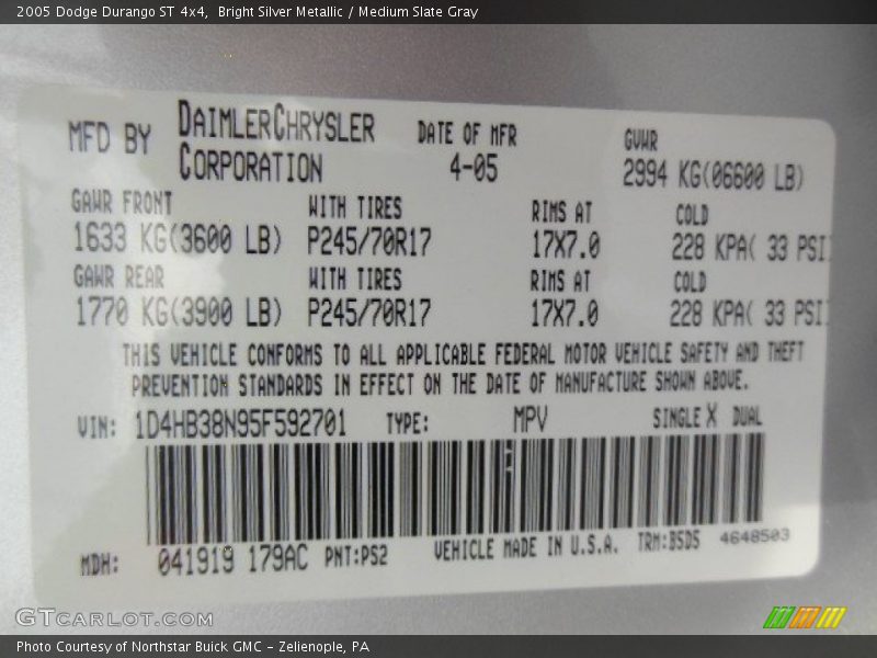 Bright Silver Metallic / Medium Slate Gray 2005 Dodge Durango ST 4x4