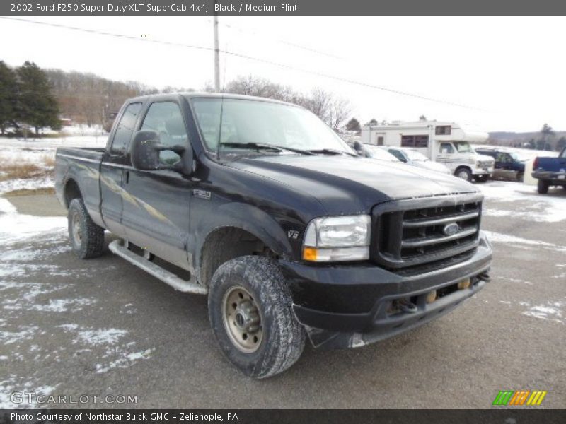 Black / Medium Flint 2002 Ford F250 Super Duty XLT SuperCab 4x4