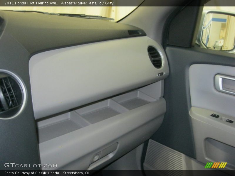 Alabaster Silver Metallic / Gray 2011 Honda Pilot Touring 4WD