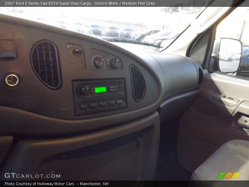 Oxford White / Medium Flint Grey 2007 Ford E Series Van E350 Super Duty Cargo