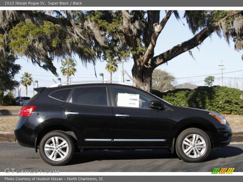 Super Black / Black 2013 Nissan Rogue SV