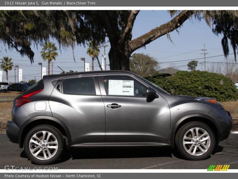  2013 Juke S Gun Metallic