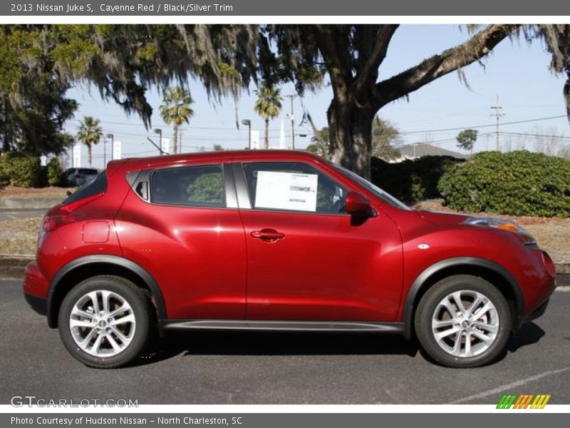  2013 Juke S Cayenne Red