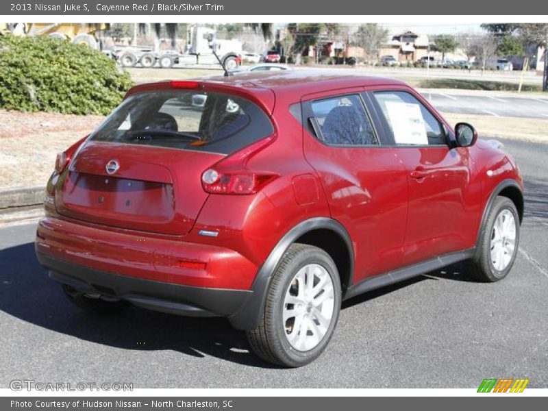 Cayenne Red / Black/Silver Trim 2013 Nissan Juke S