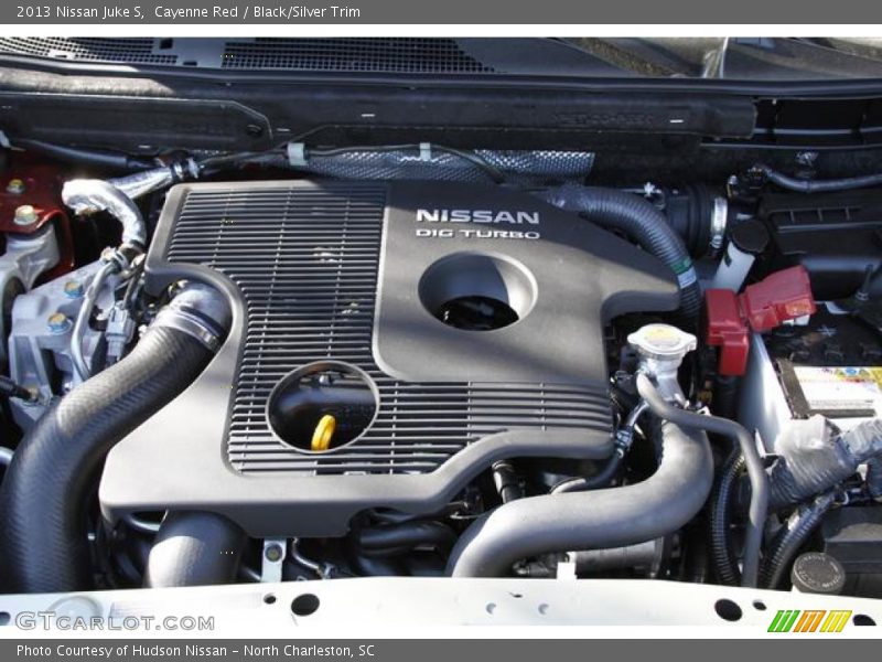 Cayenne Red / Black/Silver Trim 2013 Nissan Juke S
