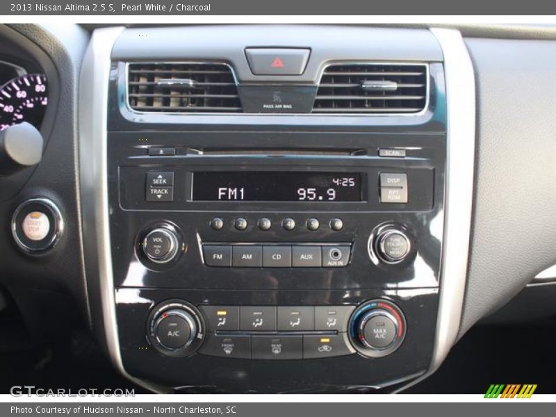 Pearl White / Charcoal 2013 Nissan Altima 2.5 S