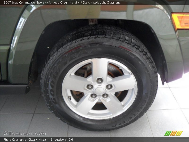Jeep Green Metallic / Dark Khaki/Light Graystone 2007 Jeep Commander Sport 4x4