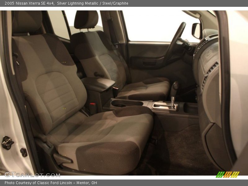 Silver Lightning Metallic / Steel/Graphite 2005 Nissan Xterra SE 4x4