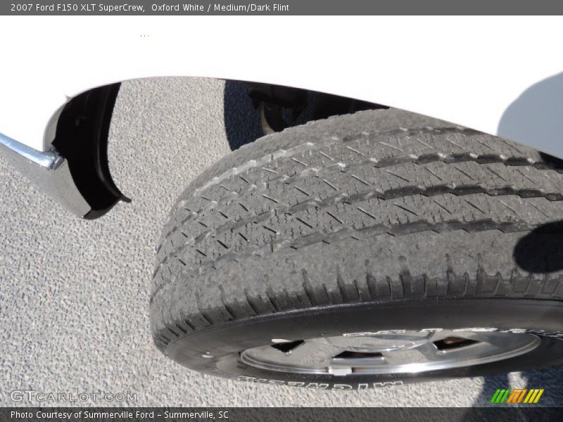 Oxford White / Medium/Dark Flint 2007 Ford F150 XLT SuperCrew