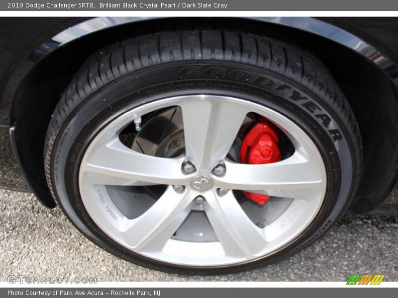  2010 Challenger SRT8 Wheel