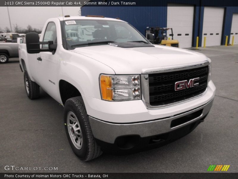 Front 3/4 View of 2013 Sierra 2500HD Regular Cab 4x4