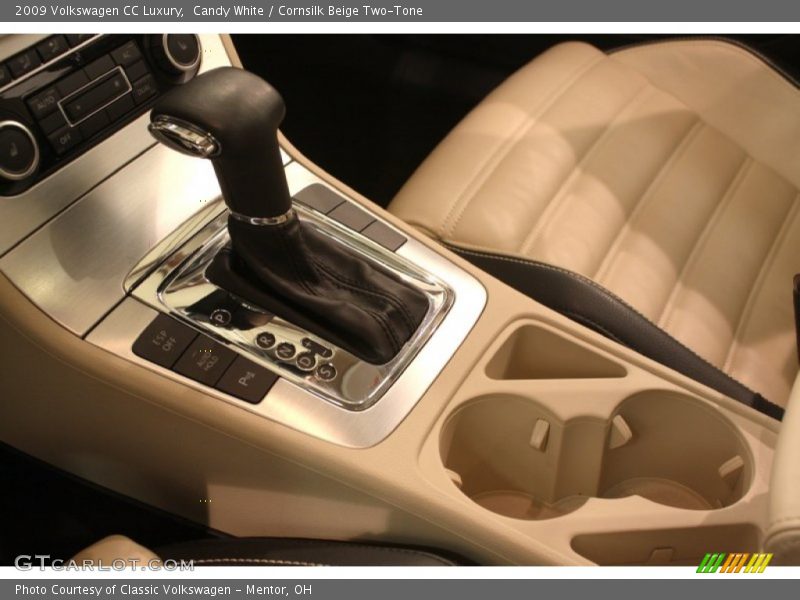 Candy White / Cornsilk Beige Two-Tone 2009 Volkswagen CC Luxury