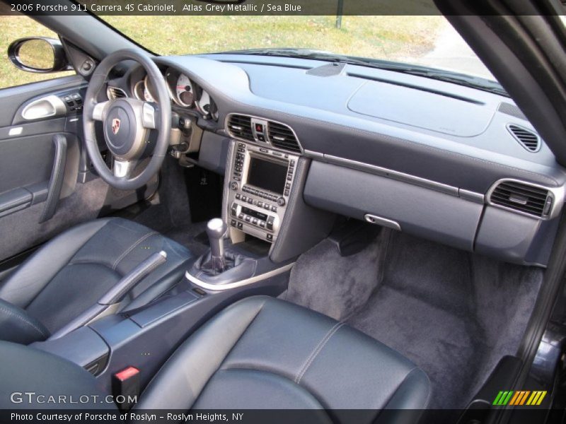 Dashboard of 2006 911 Carrera 4S Cabriolet