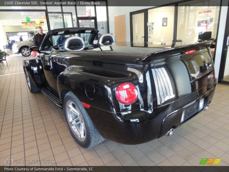 Smokin' Asphalt Black / Ebony Black 2005 Chevrolet SSR