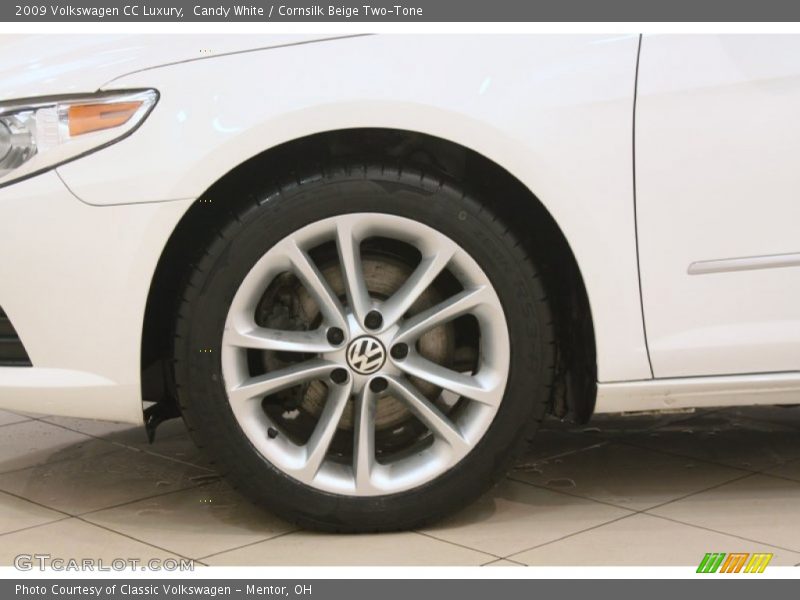 Candy White / Cornsilk Beige Two-Tone 2009 Volkswagen CC Luxury