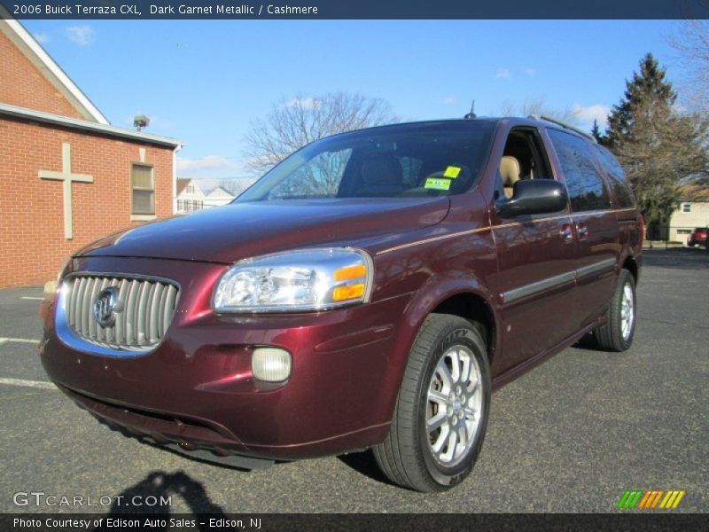 Front 3/4 View of 2006 Terraza CXL