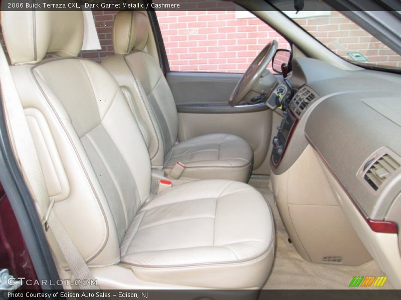 Front Seat of 2006 Terraza CXL