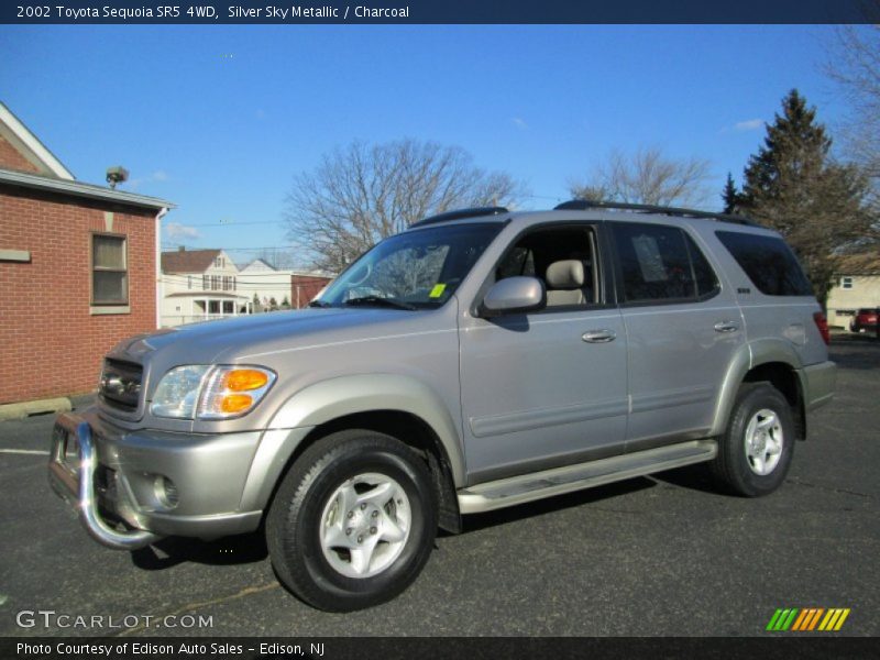 Silver Sky Metallic / Charcoal 2002 Toyota Sequoia SR5 4WD