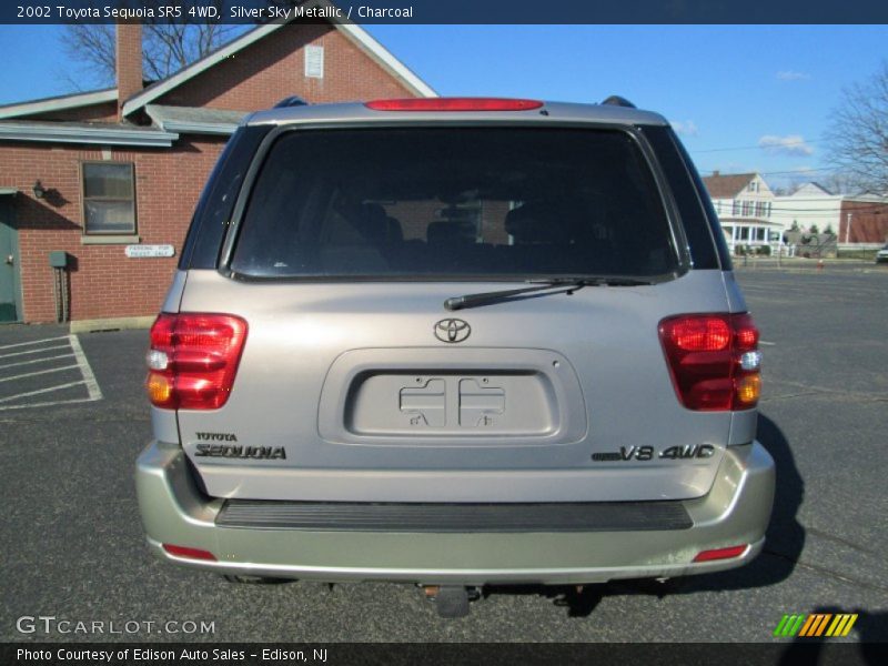 Silver Sky Metallic / Charcoal 2002 Toyota Sequoia SR5 4WD