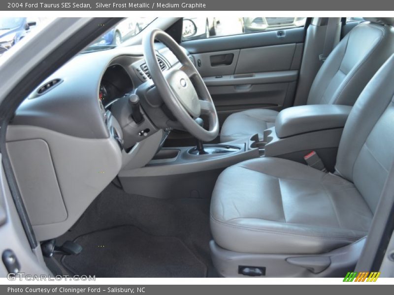 Front Seat of 2004 Taurus SES Sedan